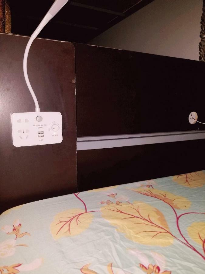 Catba Backpacker Hostel Dong Khe Sau Esterno foto